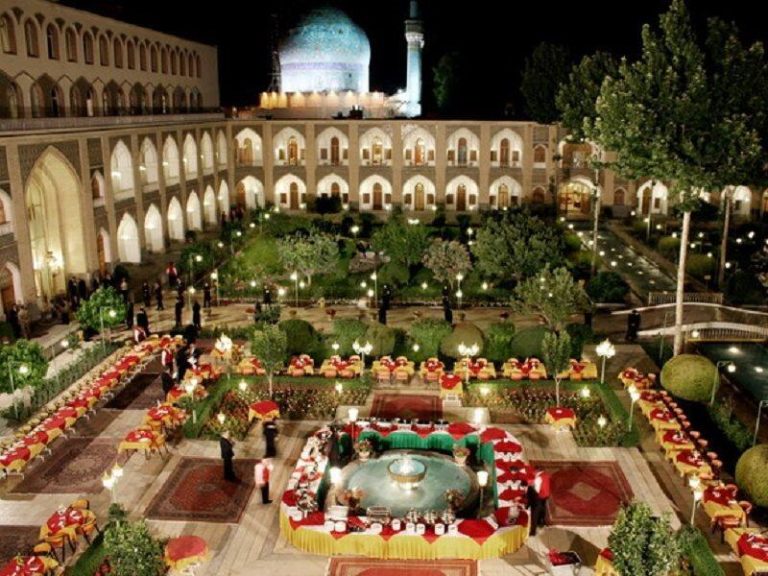 سفرهای لاکچری در ایران